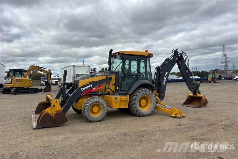 John Deere 320 P-Tier 4x4 Backhoe Loader لوادر ذات جرافات عكسية