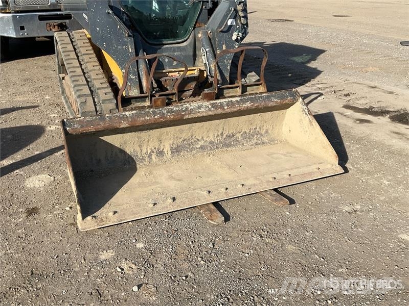 John Deere 323E Skid steer mini nakladalci