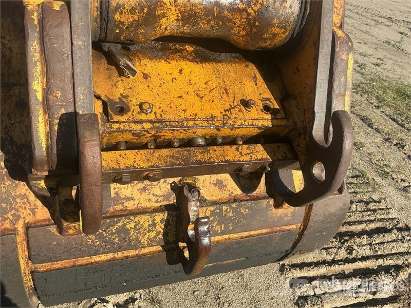 John Deere 330C LC Tracked Excavator Гусеничні екскаватори