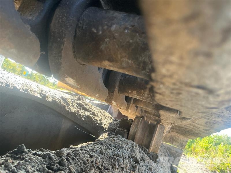 John Deere 330C LC Tracked Excavator Гусеничні екскаватори