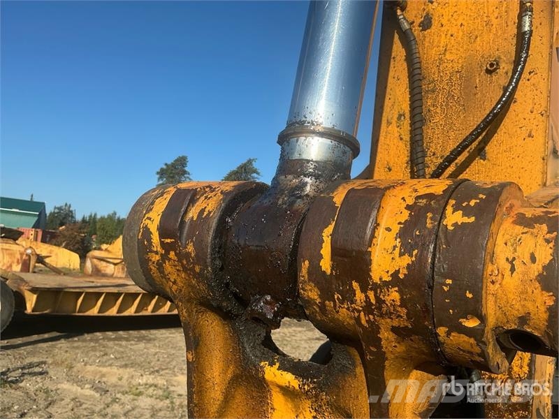 John Deere 330C LC Tracked Excavator Гусеничні екскаватори