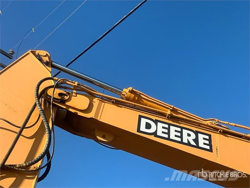 John Deere 330C LC Tracked Excavator Гусеничні екскаватори