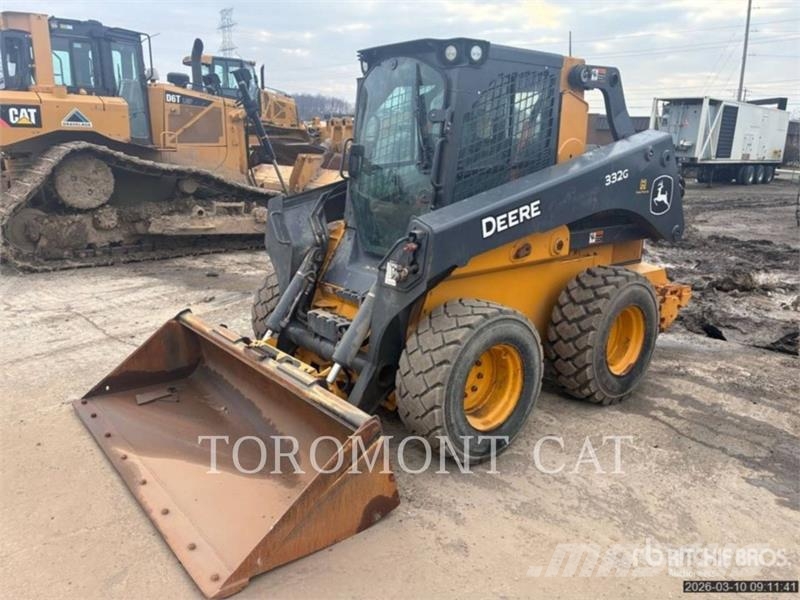 John Deere 332G Kompaktlader