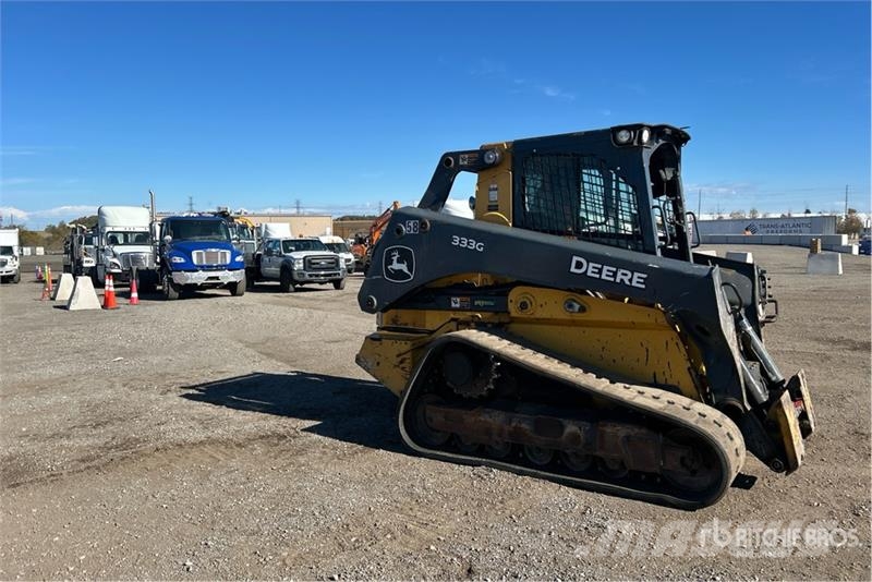 John Deere 333G Krautuvai su šoniniu pasukimu