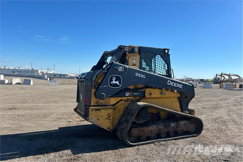 John Deere 333G Krautuvai su šoniniu pasukimu