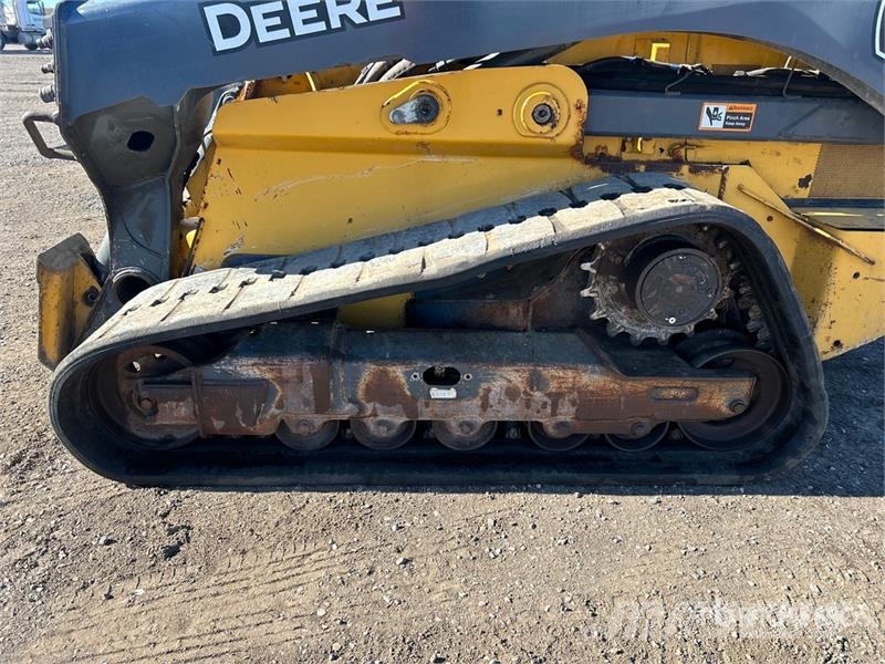 John Deere 333G Krautuvai su šoniniu pasukimu