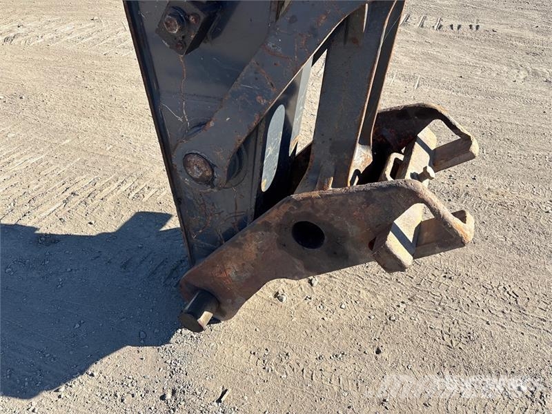 John Deere 350D LC Tracked Excavator Kāpurķēžu ekskavatori