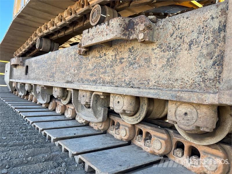 John Deere 350D LC Tracked Excavator Kāpurķēžu ekskavatori