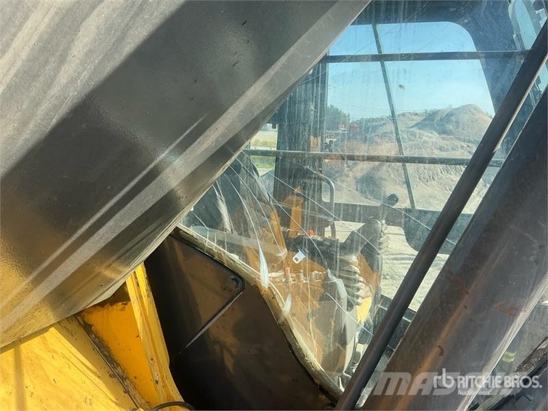 John Deere 350D LC Tracked Excavator Гусеничні екскаватори