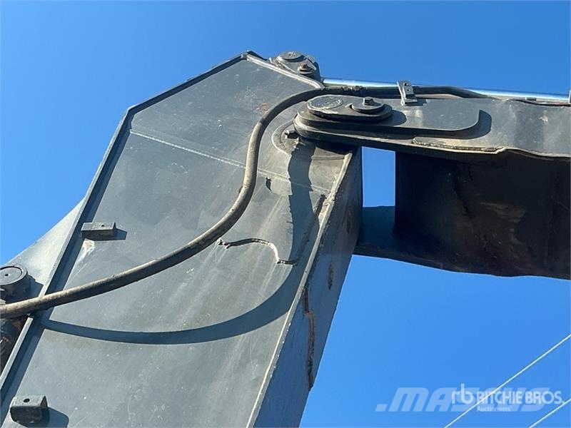John Deere 350D LC Tracked Excavator Гусеничні екскаватори