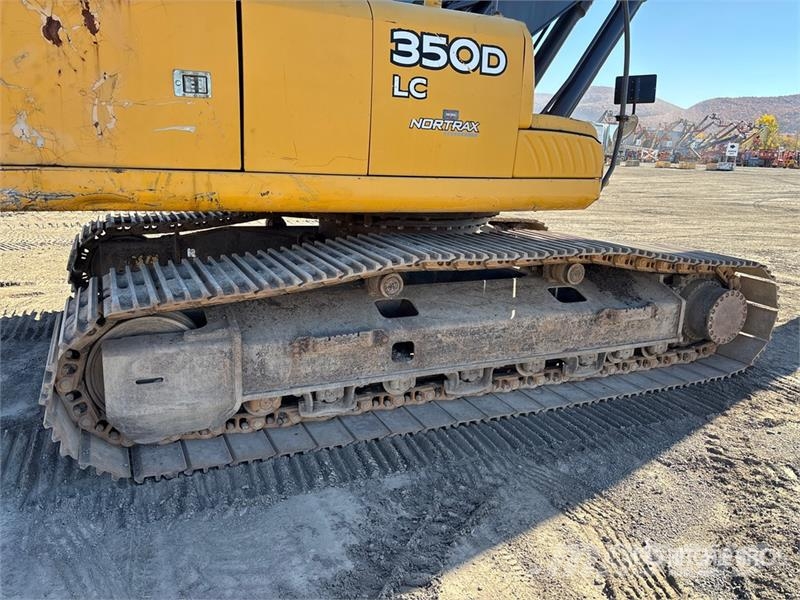 John Deere 350D LC Tracked Excavator Kāpurķēžu ekskavatori