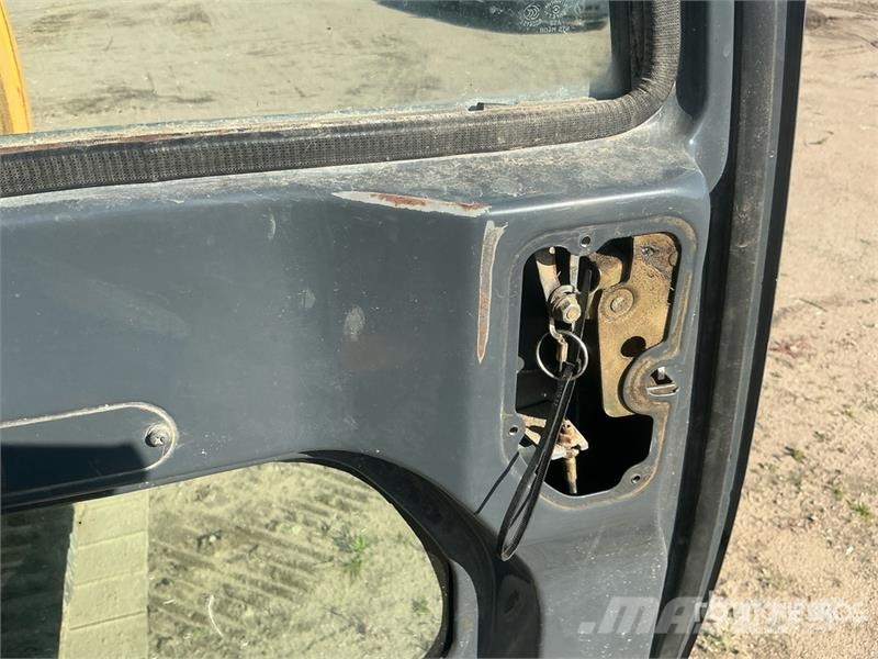 John Deere 350D LC Tracked Excavator Гусеничні екскаватори