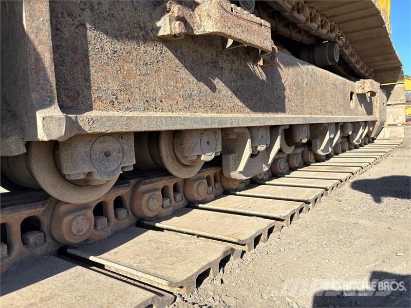John Deere 350D LC Tracked Excavator Kāpurķēžu ekskavatori