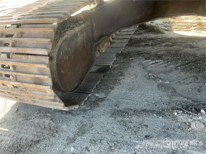 John Deere 350D LC Tracked Excavator Гусеничні екскаватори