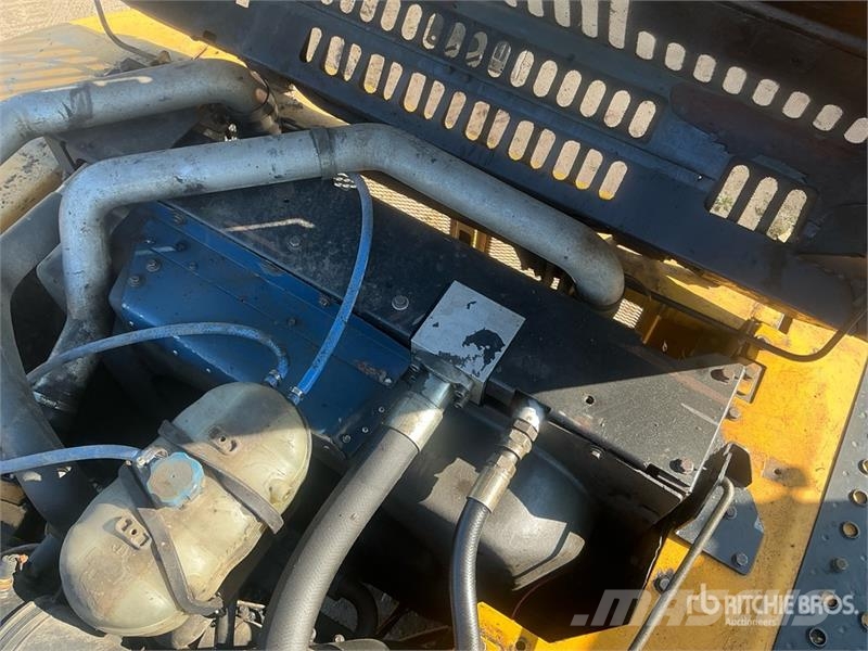 John Deere 350D LC Tracked Excavator Гусеничні екскаватори