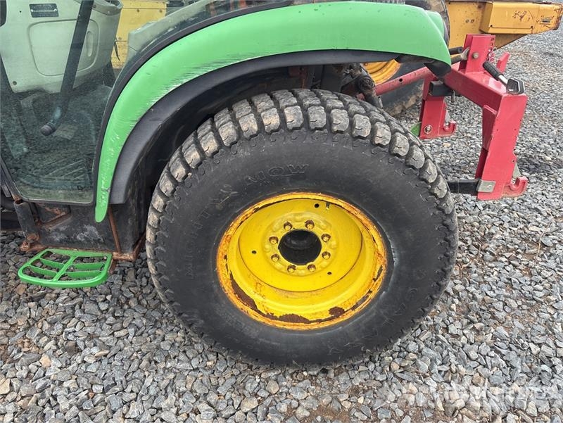 John Deere 3520 Manjši traktorji