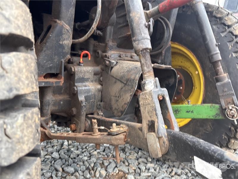 John Deere 3520 Manjši traktorji