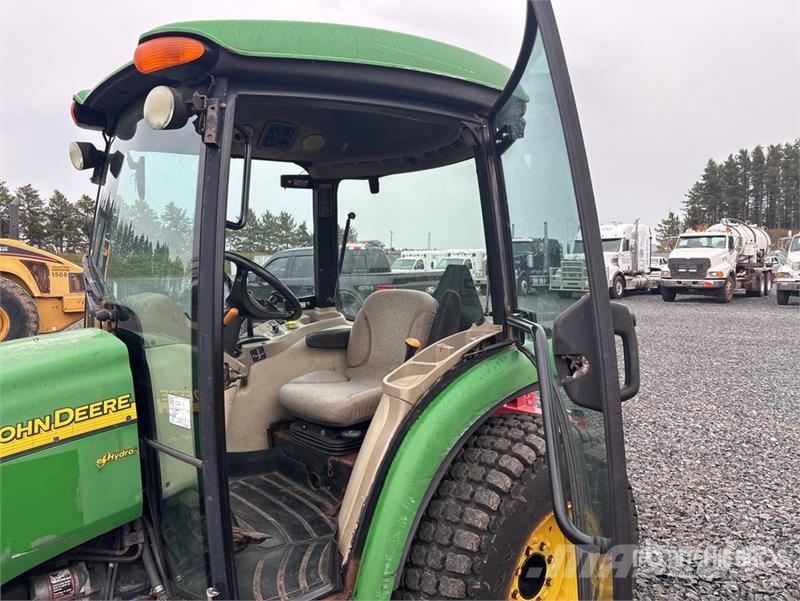 John Deere 3520 Manjši traktorji