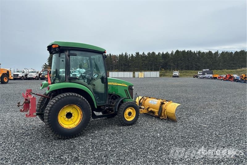John Deere 3520 Manjši traktorji