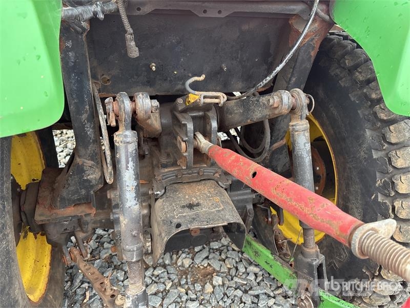 John Deere 3520 Manjši traktorji