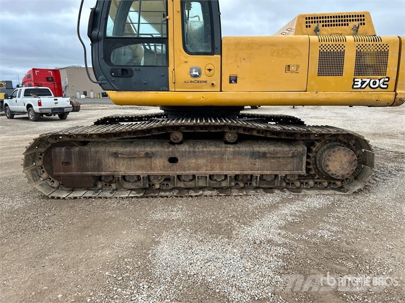 John Deere 370C Crawler excavators