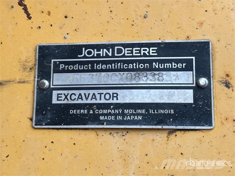 John Deere 370C Crawler excavators