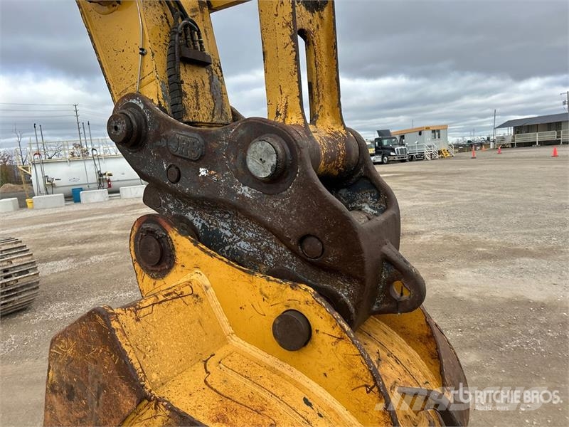 John Deere 370C Crawler excavators