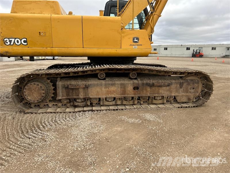 John Deere 370C Crawler excavators