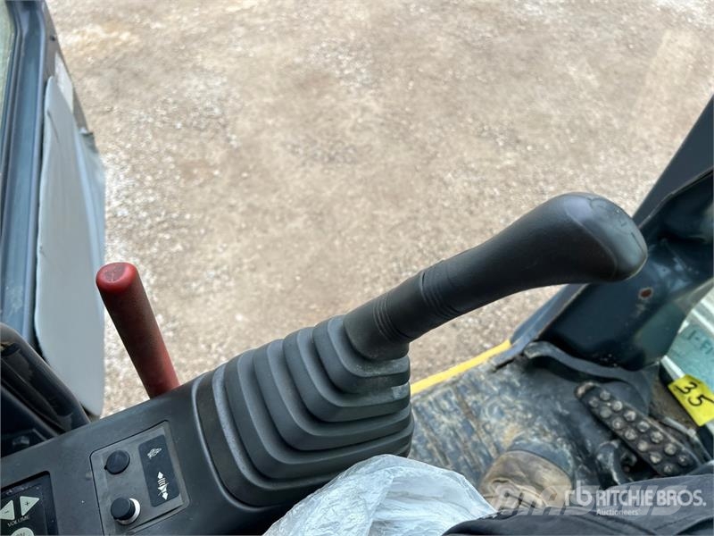 John Deere 370C Crawler excavators