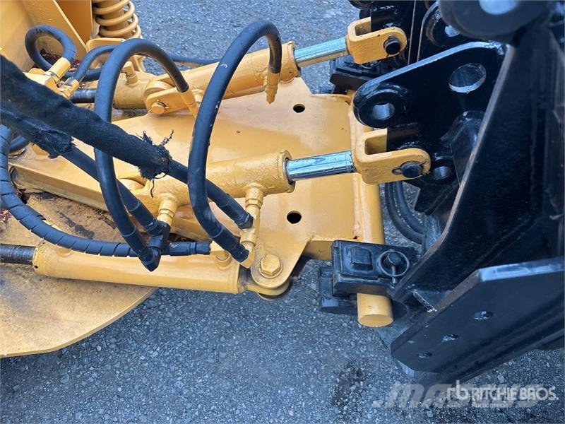 John Deere 3720 Compacttrekkers