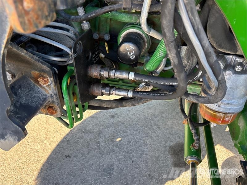 John Deere 4066R 4WD Utility Tractor Kompaktni (mali) traktori