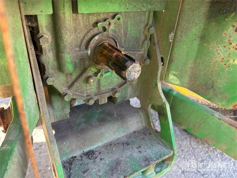 John Deere 4066R 4WD Utility Tractor Kompaktni (mali) traktori