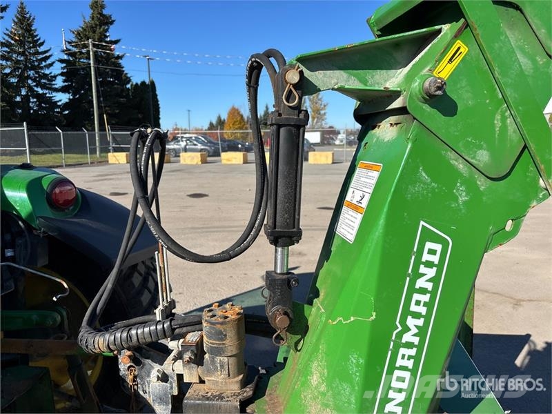 John Deere 4066R 4WD Utility Tractor Kompaktni (mali) traktori