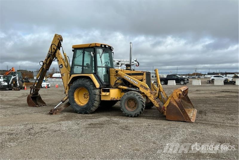 John Deere 410D Tractopelle
