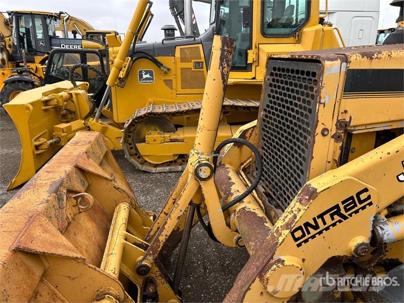 John Deere 410D Tractopelle