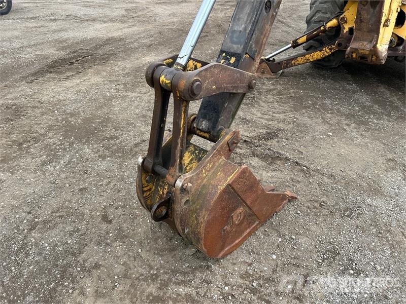 John Deere 410D Tractopelle