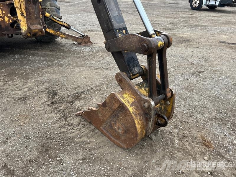 John Deere 410D Tractopelle