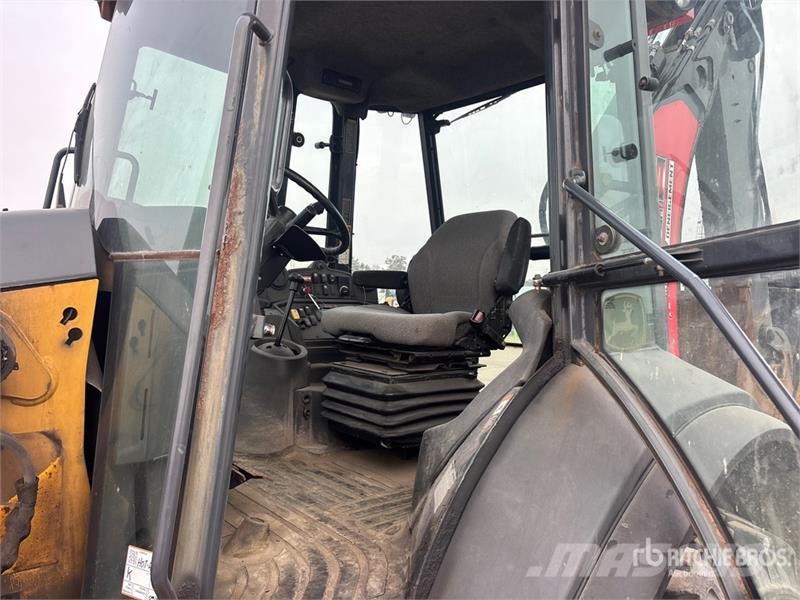 John Deere 410J Ekskavatoriniai krautuvai