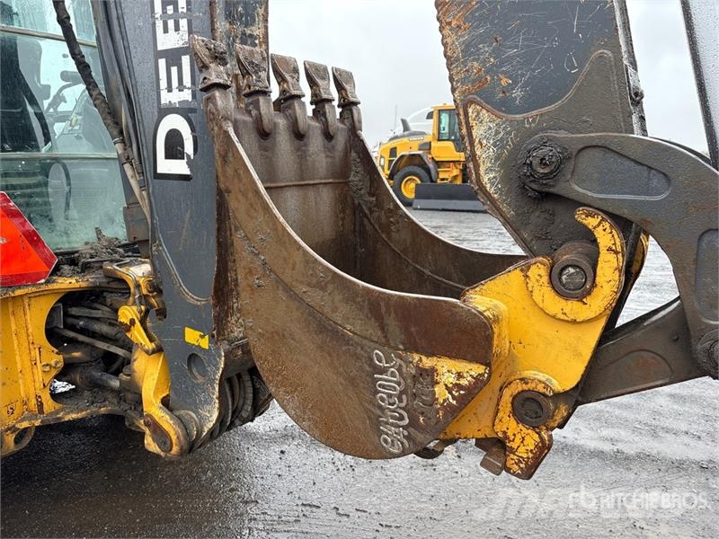 John Deere 410L TLB's