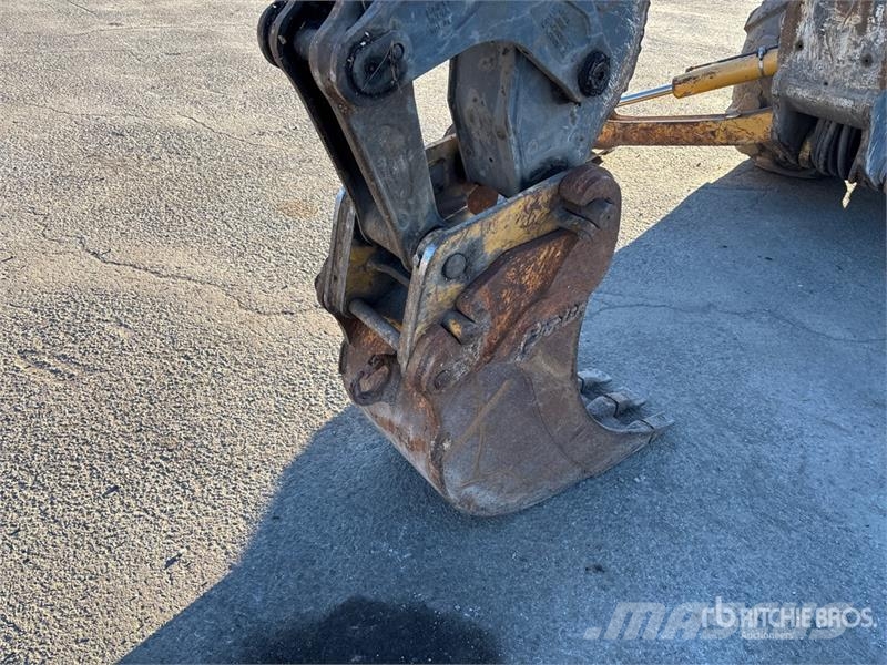 John Deere 410L Baggerlader