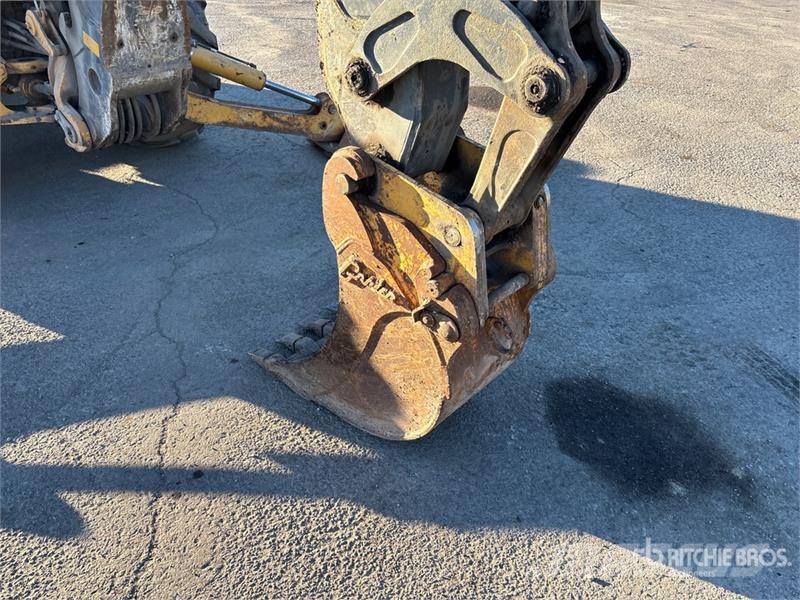 John Deere 410L Baggerlader