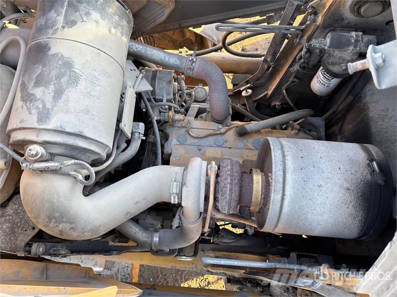John Deere 410L Baggerlader