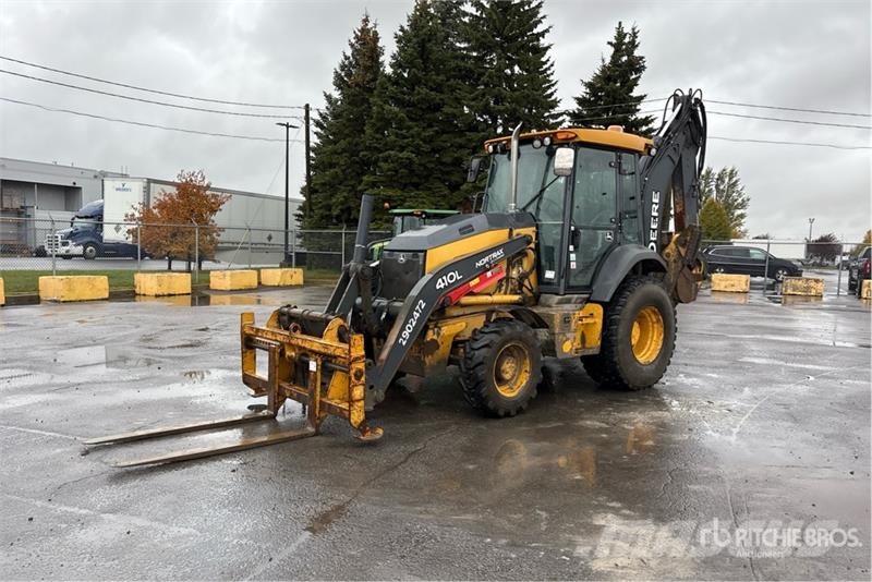 John Deere 410L Backhoe
