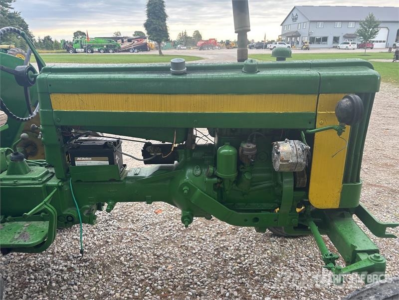 John Deere 420 Tratores Agrícolas usados