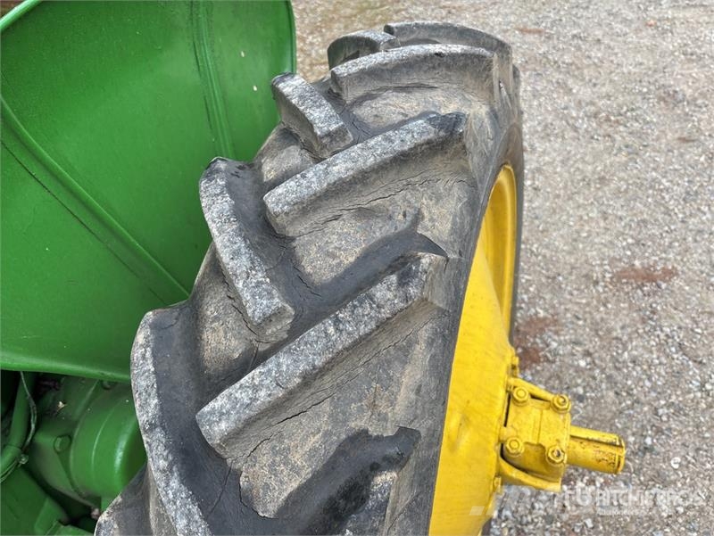 John Deere 420 Tratores Agrícolas usados