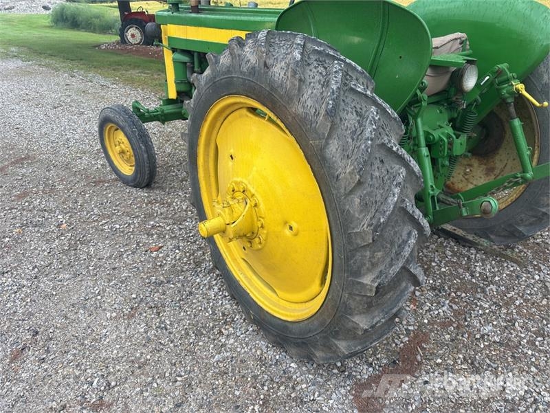 John Deere 420 Tratores Agrícolas usados