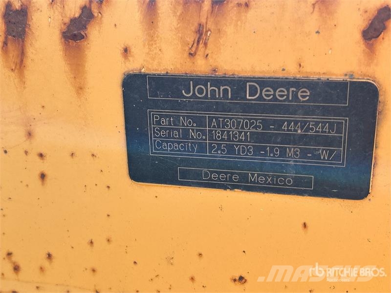 John Deere 444J Cargadoras sobre ruedas