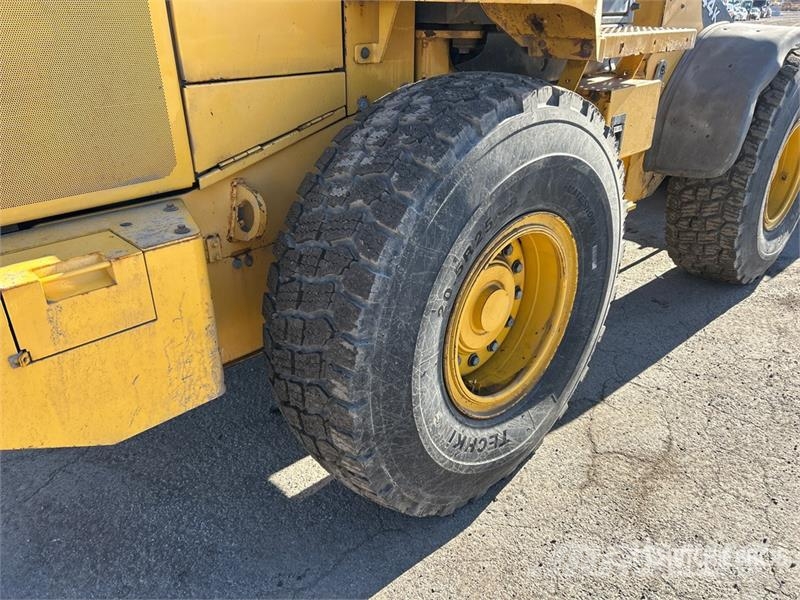 John Deere 444K Wheel Loader Wheel loaders