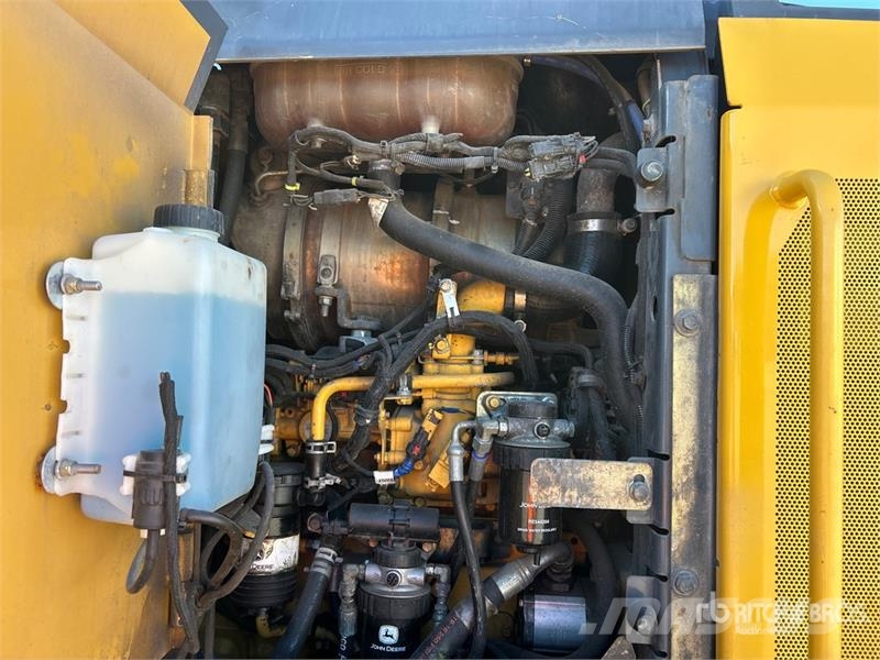 John Deere 444K Wheel Loader Wheel loaders