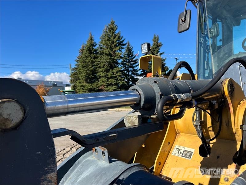 John Deere 444K Wheel Loader Wheel loaders